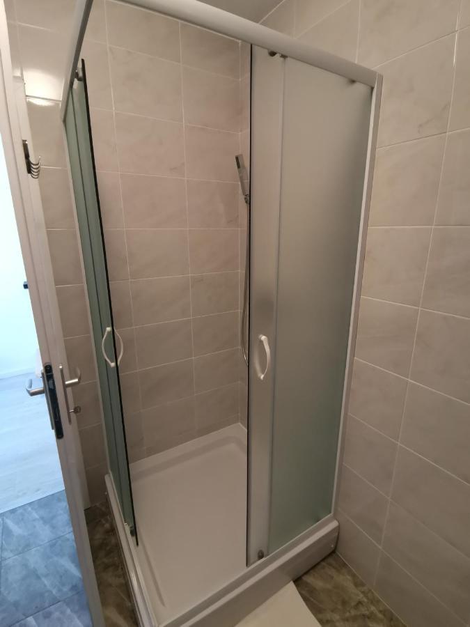 Ris Central Apartments Novi Sad Dış mekan fotoğraf