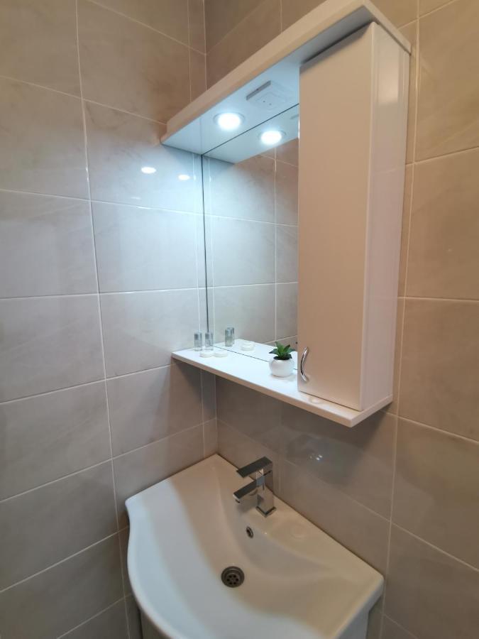 Ris Central Apartments Novi Sad Dış mekan fotoğraf